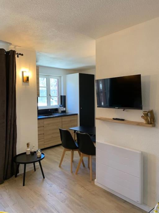 "La Cle Doree" Appartement Balcon Ensoleille Vue Montagne Wifi 科特雷 外观 照片