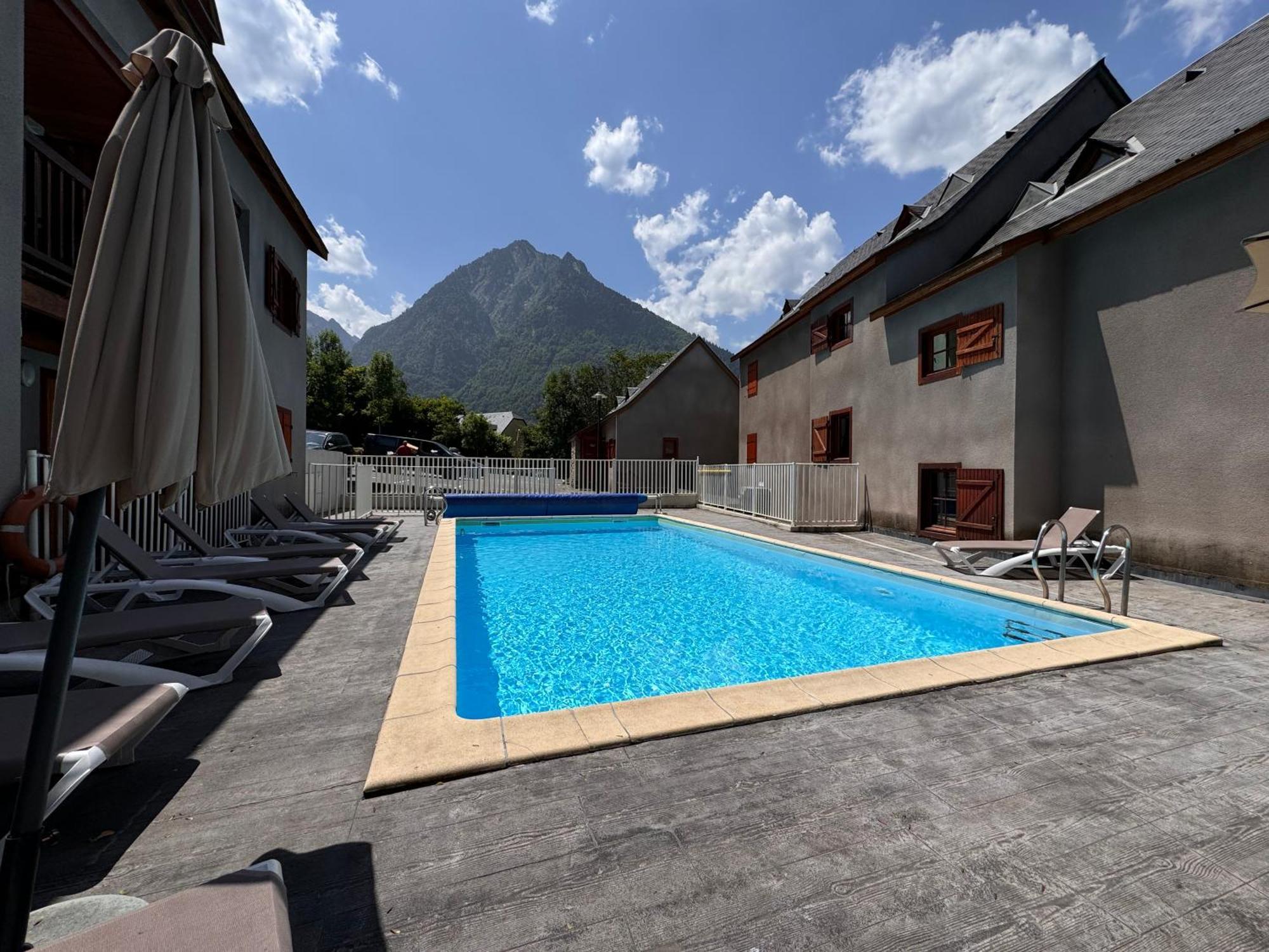 "La Cle Doree" Appartement Balcon Ensoleille Vue Montagne Wifi 科特雷 外观 照片